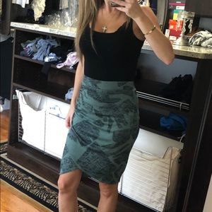 Wilfred free light green skirt size xxs